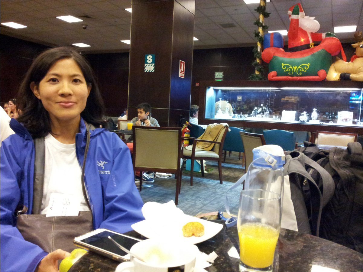 Airport Lounge01